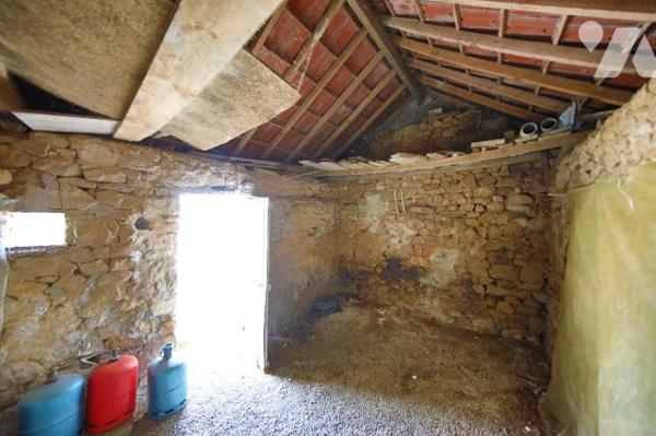 Maison en pierres à 3km du Bourg de BRICQUEBEC-EN-COTENTIN