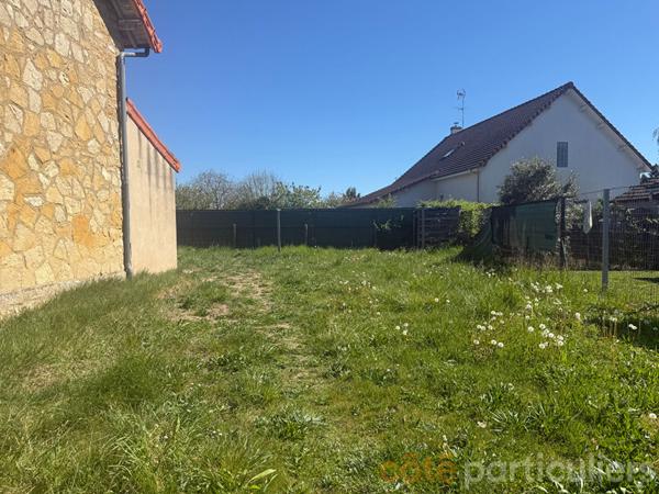 Vente Maison61 m² - 4 Pièces - SAINT AMAND MONTROND (18200)