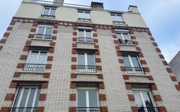 Appartement à vendre    1 pièce • 22,78 m2 Villemomble