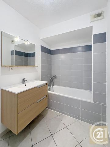 Appartement F3 à vendre  3 pièces - 56,28 m2 BEZIERS - 34