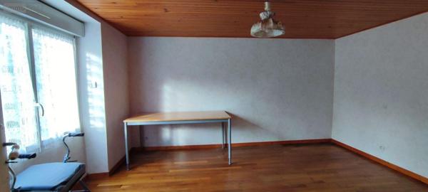 Maison à vendre à Bains-sur-Oust en Ille-et-Vilaine (35600), ref : 143/244M