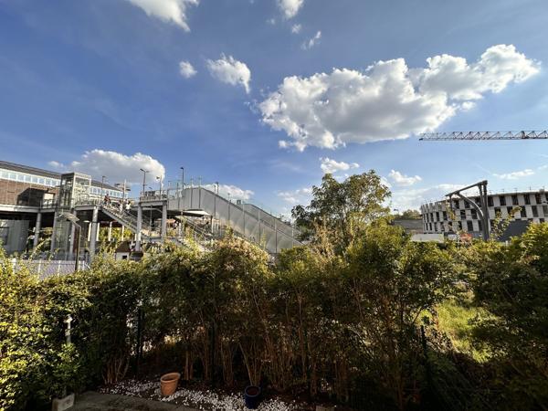 Appartement à VILLETANEUSE (93430)