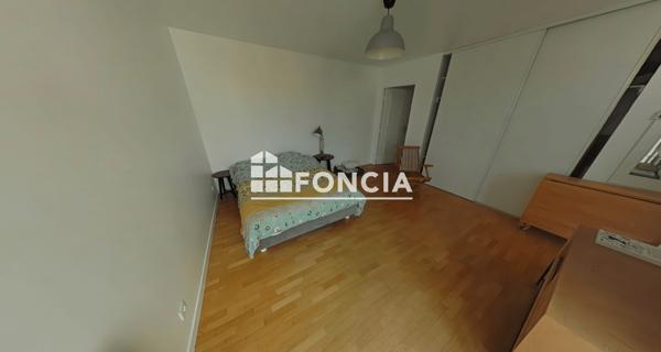 Location Studio meublé 31.9 m² - La Plaine St Denis 93210