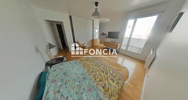 Location Studio meublé 31.9 m² - La Plaine St Denis 93210