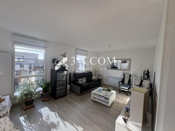 Appartement 4 pièce(s) 2 chambre(s) 70 m²