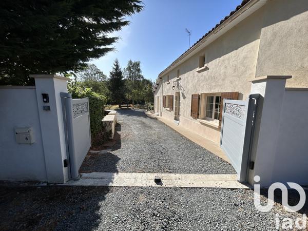 Longère 5 pièces de 162 m² à Saint-Pardoux (79310)