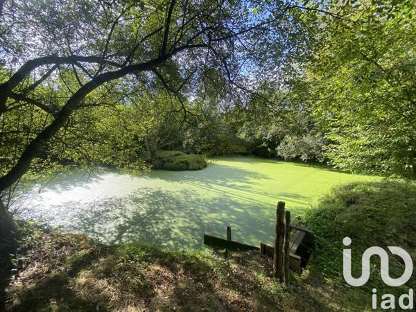 Longère 5 pièces de 162 m² à Saint-Pardoux (79310)