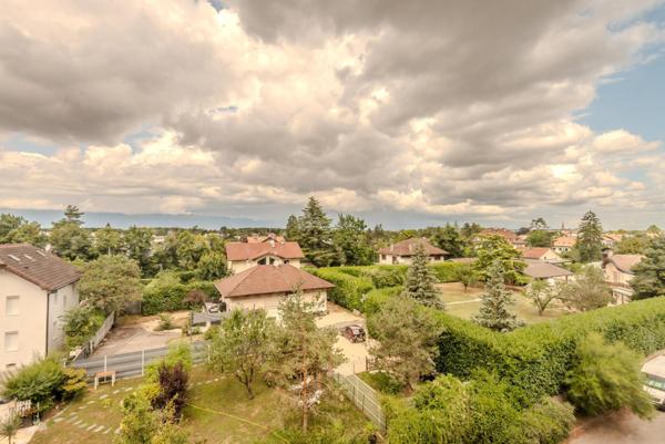 Douane de Veyrier, T4 de 82m2, rénové