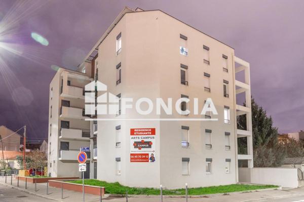 À vendre Studio 19.77 m² - Villeurbanne 69100