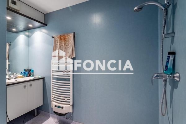 À vendre Studio 19.77 m² - Villeurbanne 69100