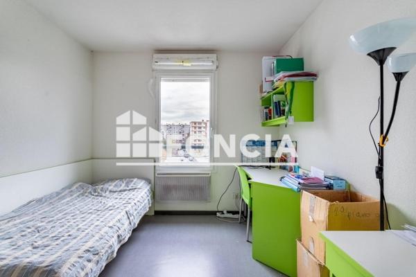 À vendre Studio 19.77 m² - Villeurbanne 69100