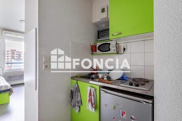 À vendre Studio 19.77 m² - Villeurbanne 69100
