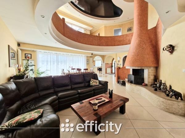 Maison 6 pièces - 242 m² Bien prestige