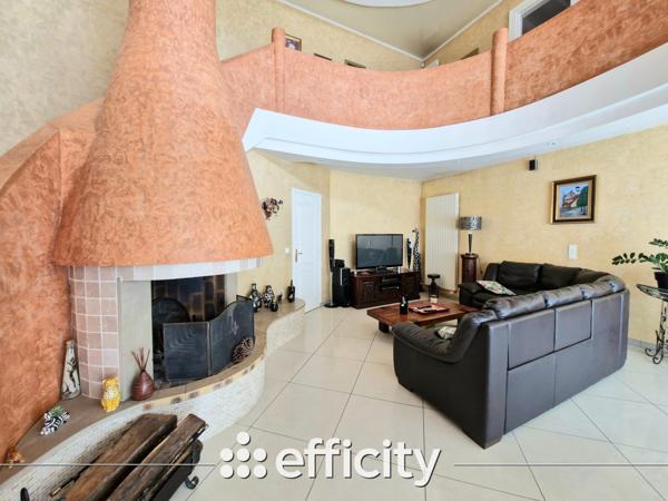 Maison 6 pièces - 242 m² Bien prestige