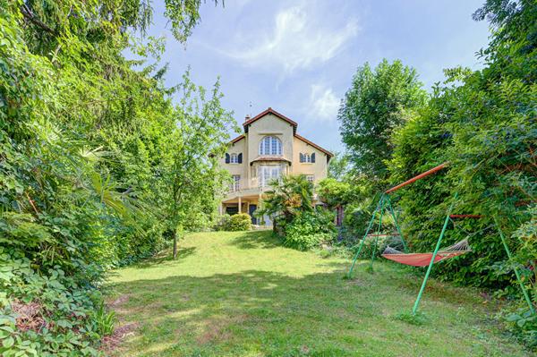 Maison Le Pecq 7 pièces 174 m2 €845 000 ** - Référence 18268