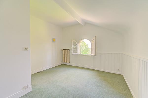 Maison Le Pecq 7 pièces 174 m2 €845 000 ** - Référence 18268