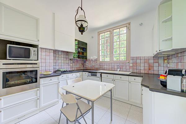 Maison Le Pecq 7 pièces 174 m2 €845 000 ** - Référence 18268