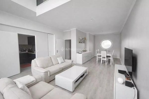 Vente                                                      Maison
                        
                     5 pièces                      100 m2                     à Chessy