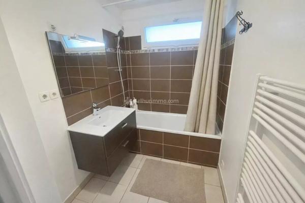 Vente                                                      Maison
                        
                     5 pièces                      100 m2                     à Chessy