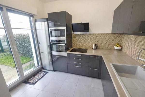 Vente                                                      Maison
                        
                     5 pièces                      100 m2                     à Chessy
