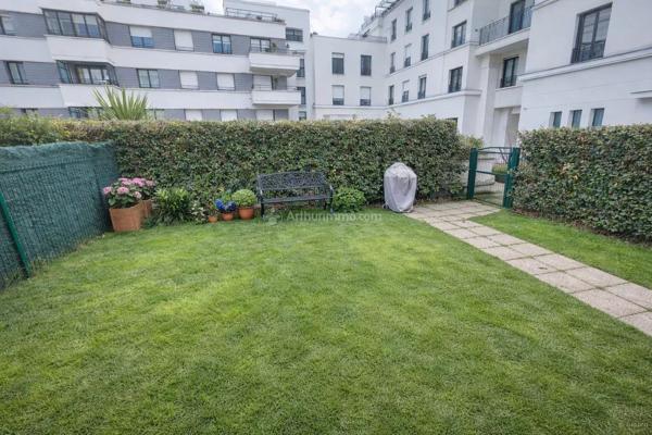 Vente                                                      Maison
                        
                     5 pièces                      100 m2                     à Chessy