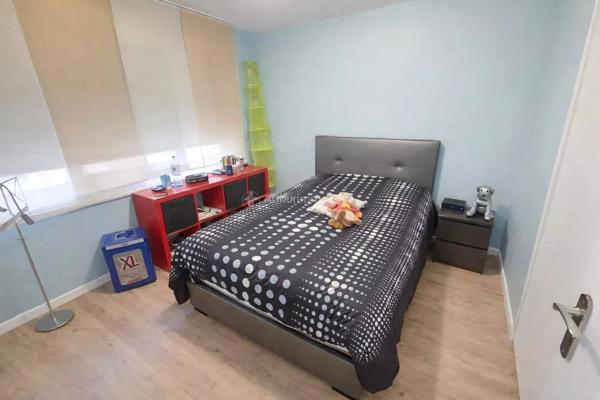 Vente                                                      Maison
                        
                     5 pièces                      100 m2                     à Chessy
