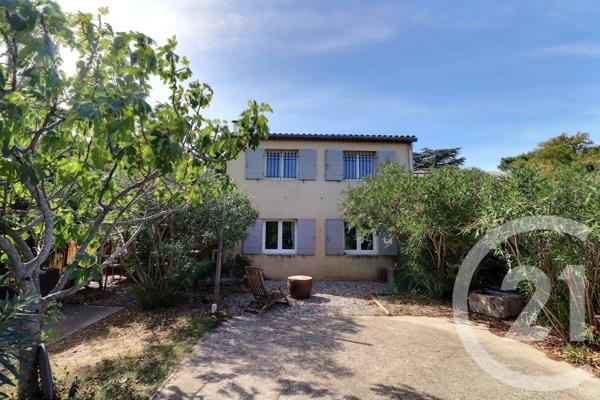 Maison à vendre  6 pièces - 120 m 2   ST SATURNIN LES AVIGNON  - 84