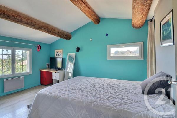 Maison à vendre  6 pièces - 120 m 2   ST SATURNIN LES AVIGNON  - 84