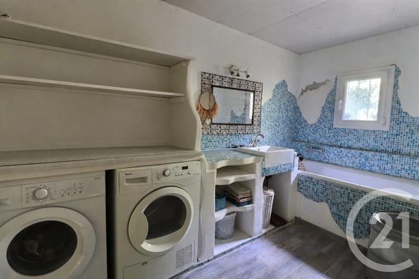 Maison à vendre  6 pièces - 120 m 2   ST SATURNIN LES AVIGNON  - 84