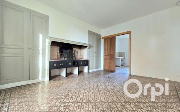 Maison à vendre    4 pièces • 109,72 m2 Saint-Martin-de-Crau