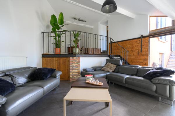 Maison à Tassin-la-Demi-Lune, 69160 - 6 pièces 135m²