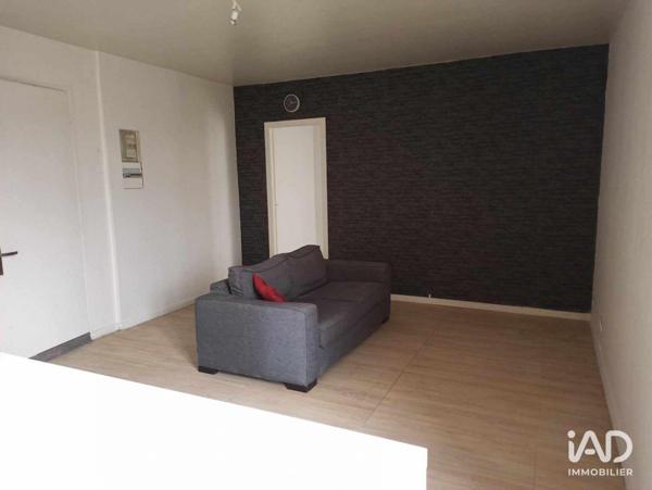Location appartement 2 pièces 39 m² Combs-la-Ville