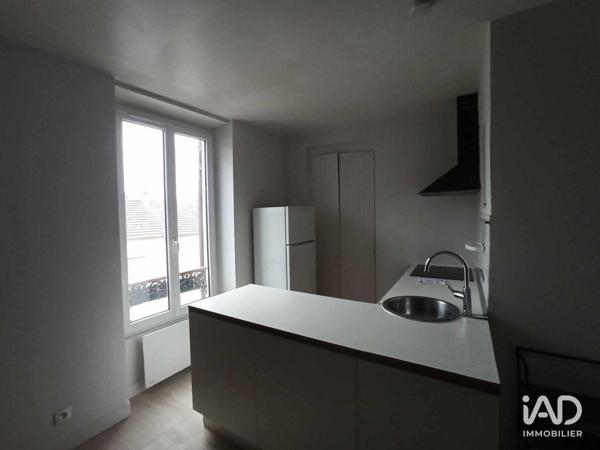 Location appartement 2 pièces 39 m² Combs-la-Ville