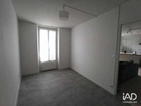 Location appartement 2 pièces 39 m² Combs-la-Ville