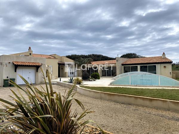 Achat maison Saint-Georges-d'Oléron - 8 pièce(s) - 210 m² - 1 000 000 €