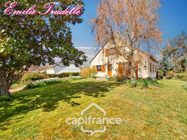 Maison à vendre 6 pièces COUTURE SUR LOIR (41) 180 m² habitables – terrain clos et arboré de 1 746 m² – 3/4 chambres – sans gros travaux