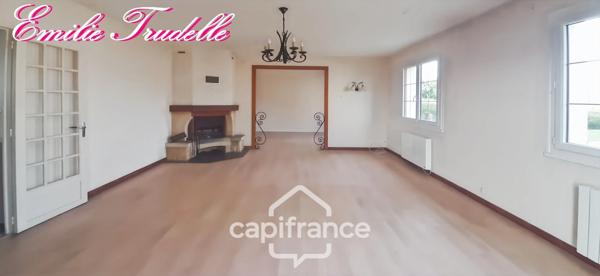 Maison à vendre 6 pièces COUTURE SUR LOIR (41) 180 m² habitables – terrain clos et arboré de 1 746 m² – 3/4 chambres – sans gros travaux