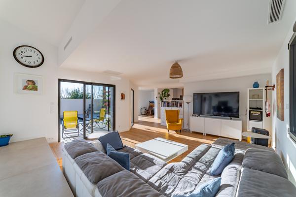 Pérols (34470) VILLA CONTEMPORAINE AVEC VUE