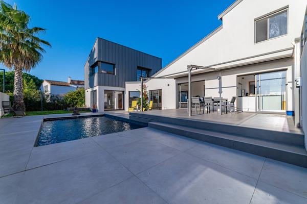 Pérols (34470) VILLA CONTEMPORAINE AVEC VUE