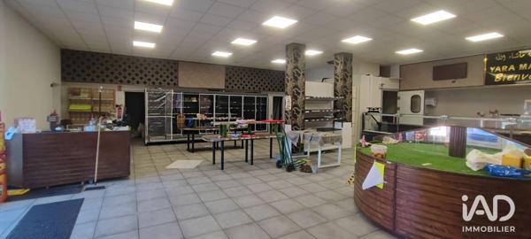 Location murs commerciaux  215 m² Vaux-le-Pénil