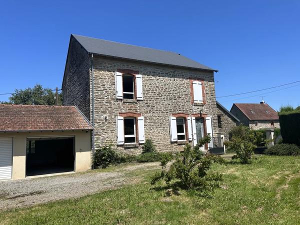 Maison individuelle de 3 chambres avec jardin et garage dans un joli hameau