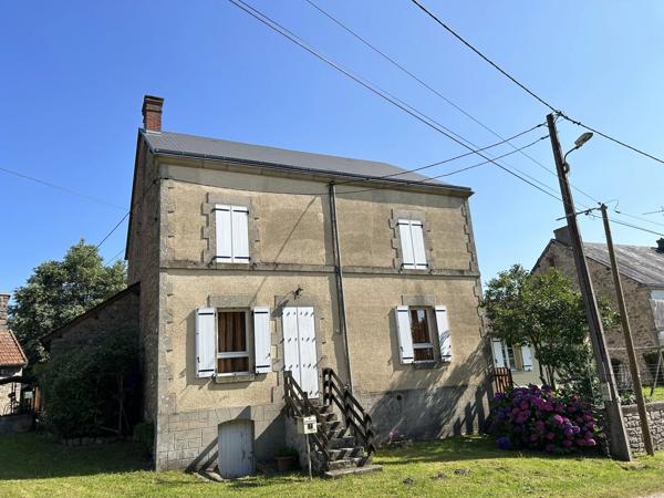 Maison individuelle de 3 chambres avec jardin et garage dans un joli hameau