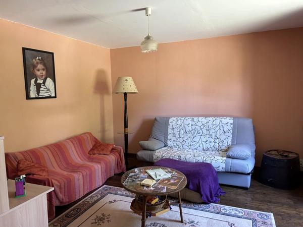 Maison individuelle de 3 chambres avec jardin et garage dans un joli hameau