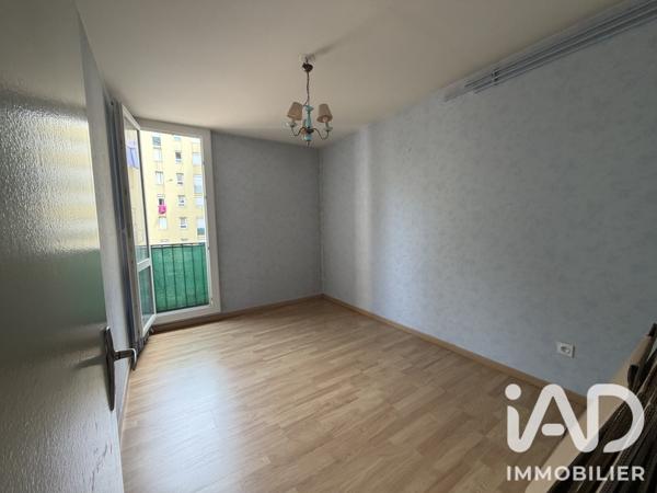 Appartement à vendre 5 pièces 92 m² Carros