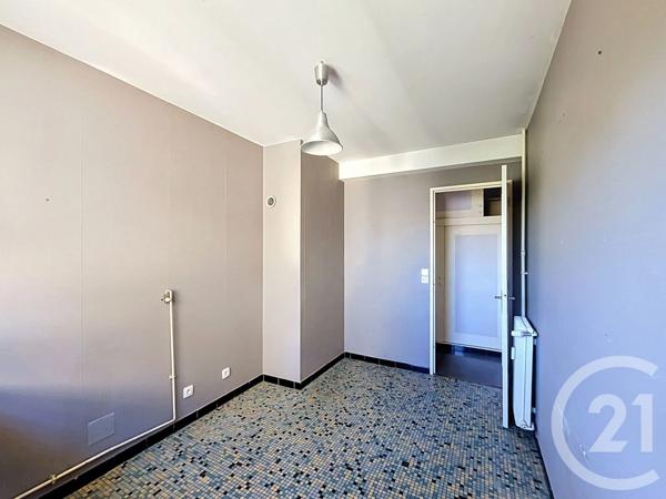 Appartement F4 à vendre  4 pièces - 82 m 2   DIJON  - 21