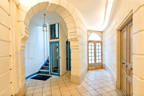 Appartement Paris 18 e - CAULAINCOURT / JUNOT