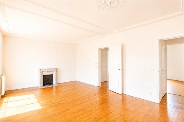 Appartement Paris 18 e - CAULAINCOURT / JUNOT