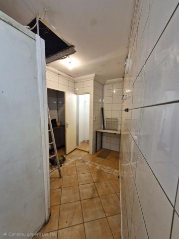 Local Commercial 40 m² ? Coeur de Ville & Zone Touristique