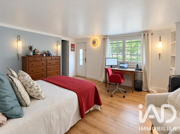 Maison à vendre 6 pièces 140 m² Saint-Germain-en-Laye