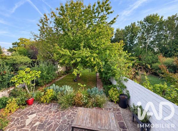 Maison à vendre 6 pièces 140 m² Saint-Germain-en-Laye